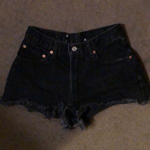 High waisted denim LEVI shorts!